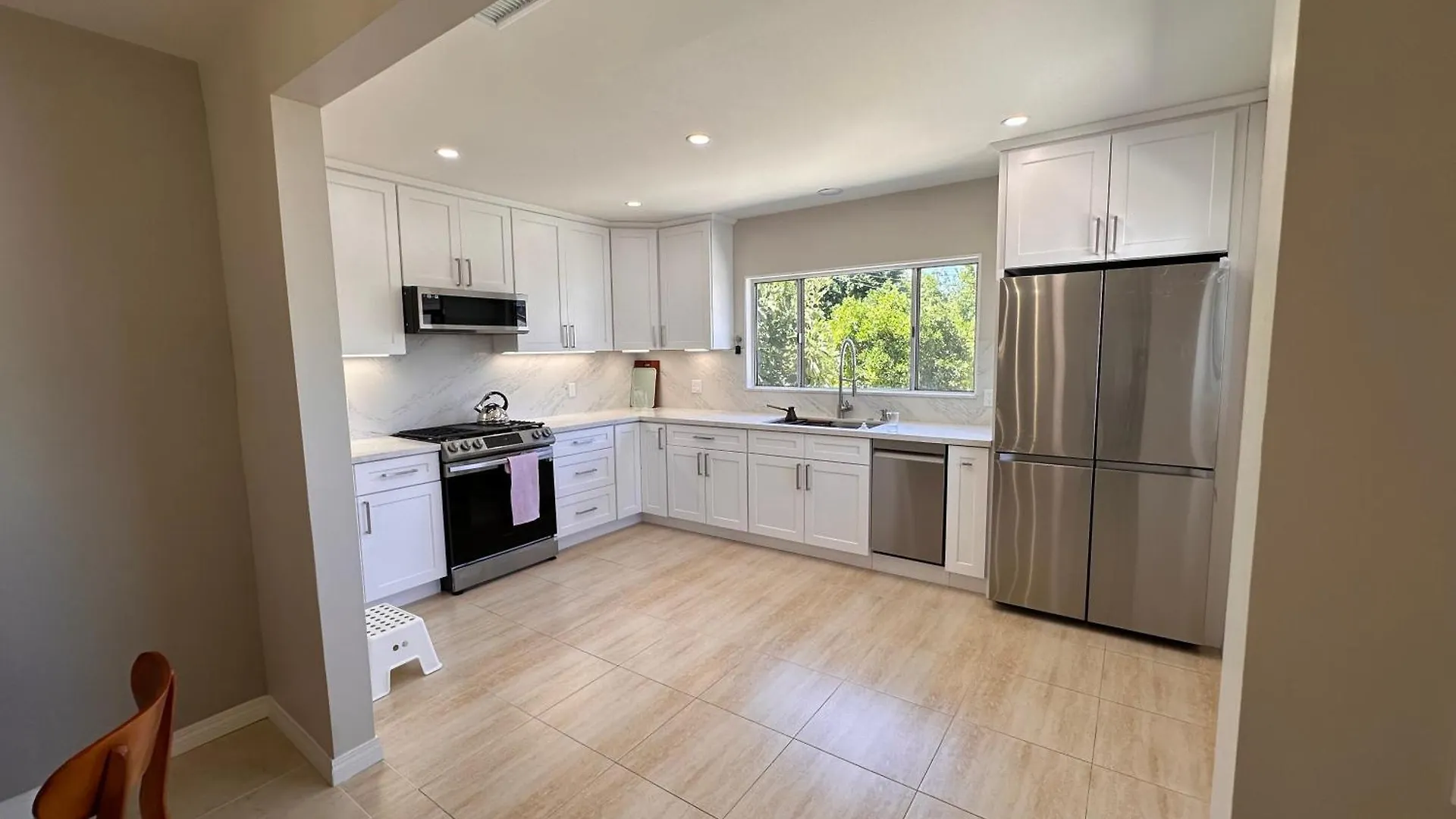 Holiday home Newly Remodelled Los Angeles House With Access To Pool